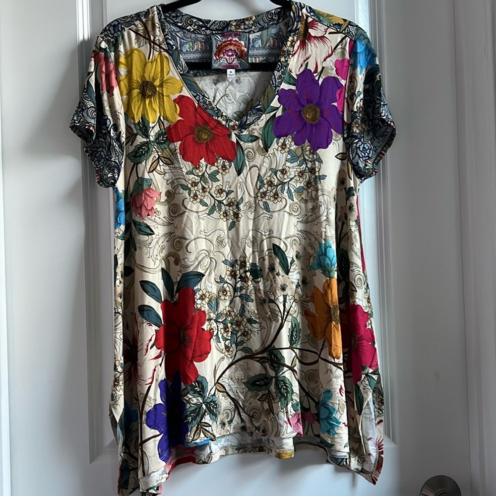 Johnny Was   M  short sleeved floral top.